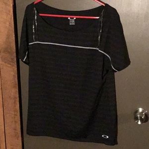 Oakley Women's Dry Fit 90% Poly Workout Shirt